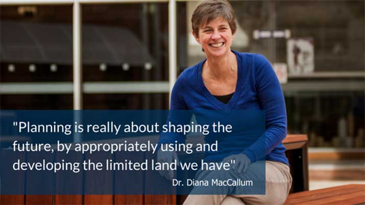Lecturer Diana Maccallum