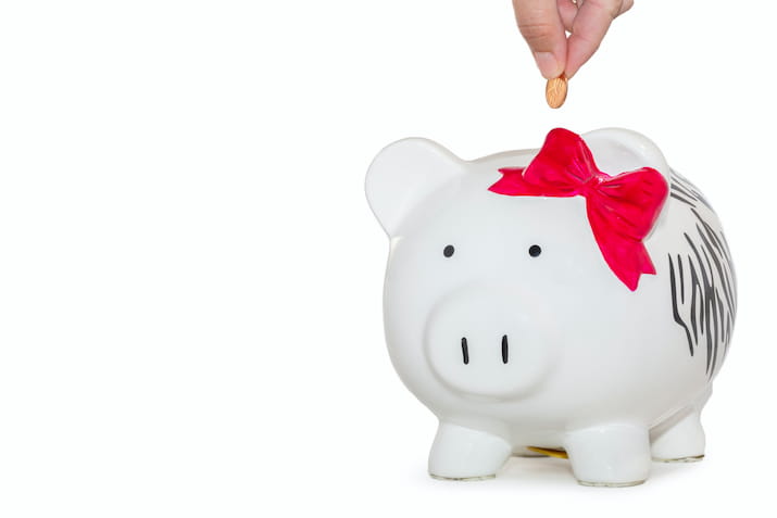 piggy bank coin drop